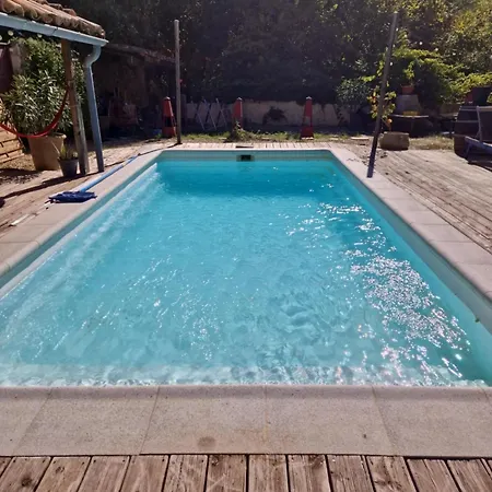 La Farigoulette Apartment